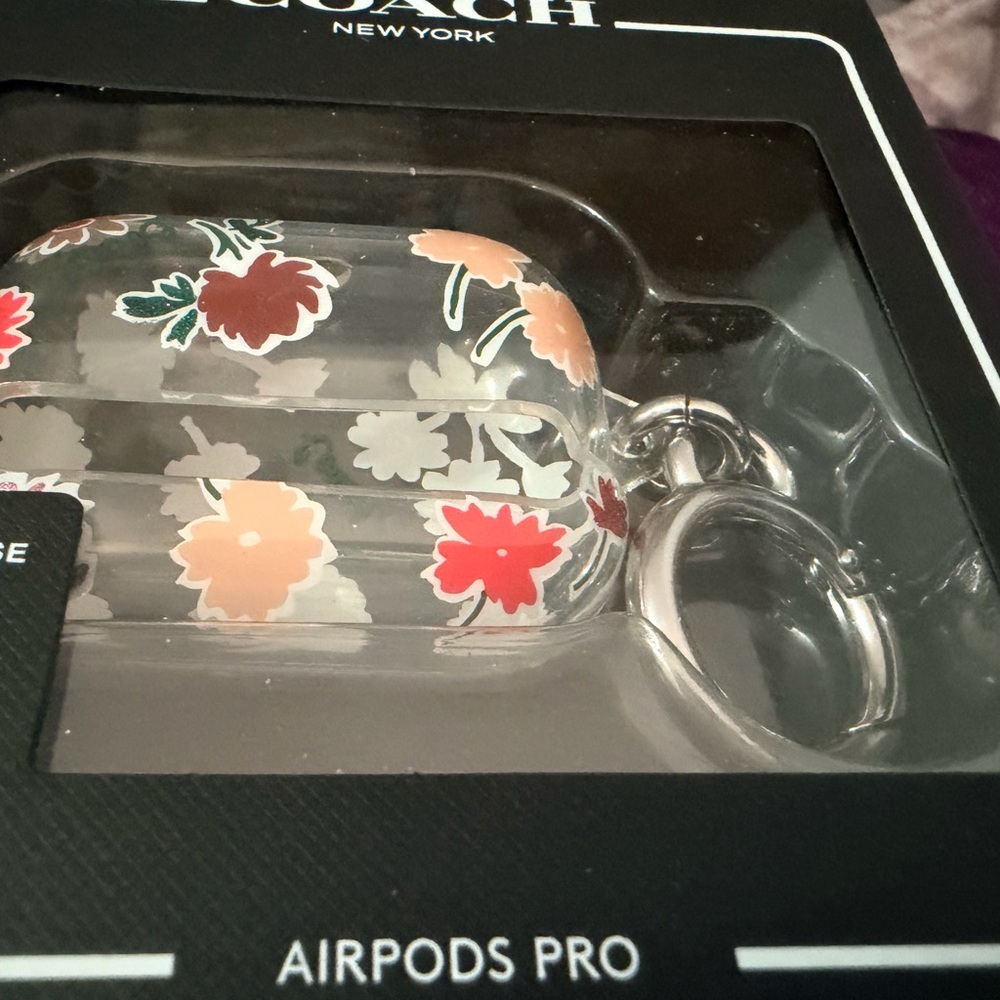 Coach AirPods Pro Case - Picture 3 of 4
